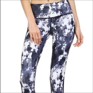 Evolving Always Pants - Capri #Leggings #Jogger Evolving Always Pants - Capri #Leggings #Jogger